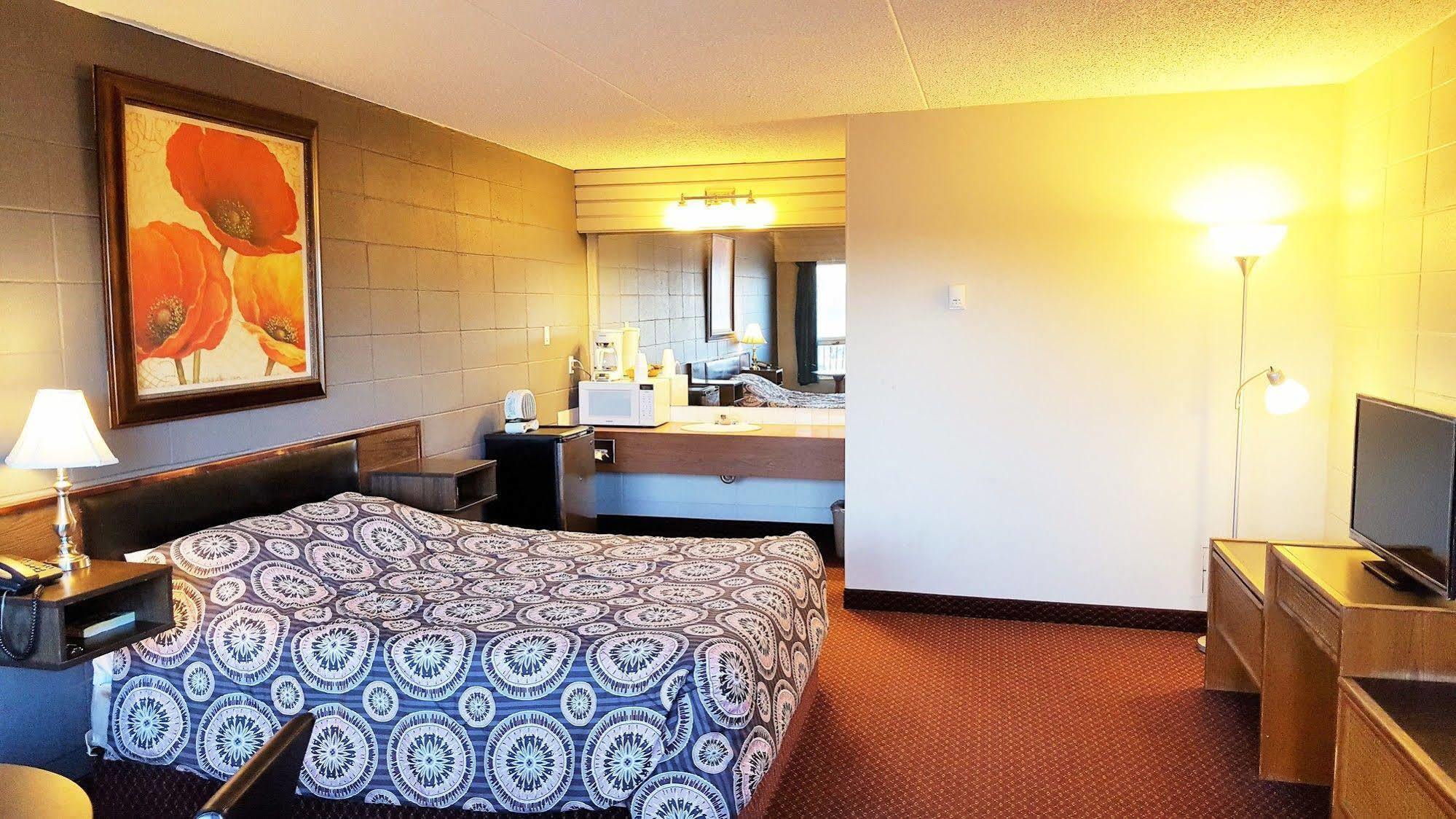 Inn Westport 2*